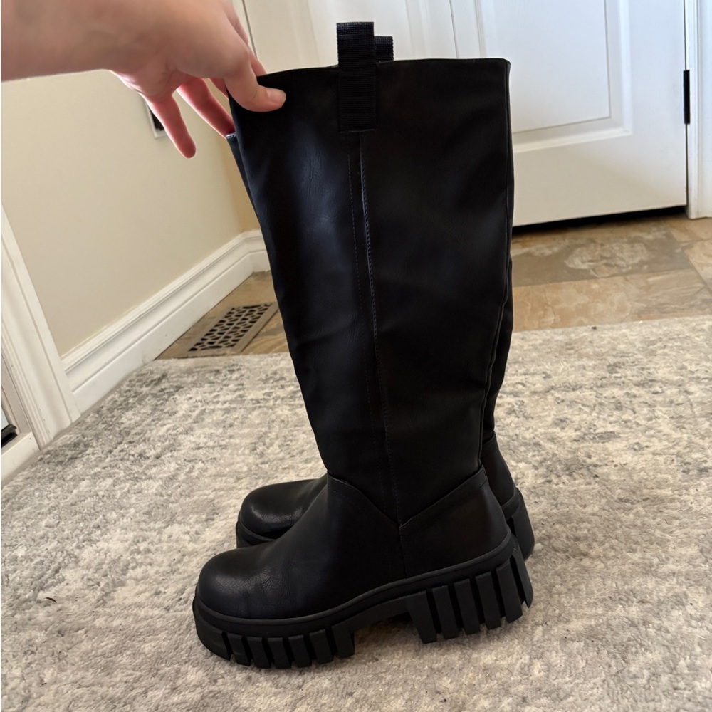 MIA RY Platform Black Knee Boots